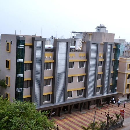 Hotel Yogiraj Shirdi Buitenkant foto