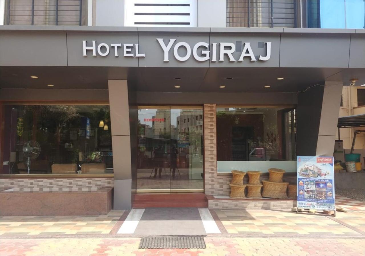 Hotel Yogiraj Shirdi Buitenkant foto